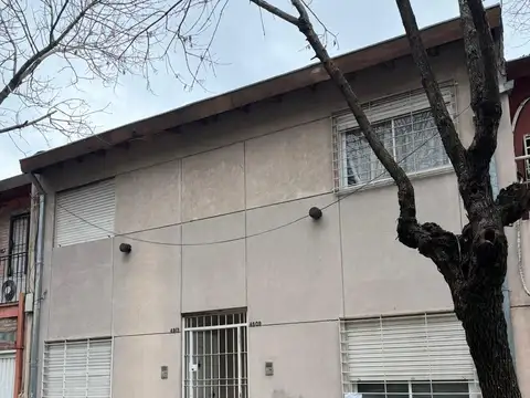 Excelente Ph en dúplex con patio y balcón sin expensas