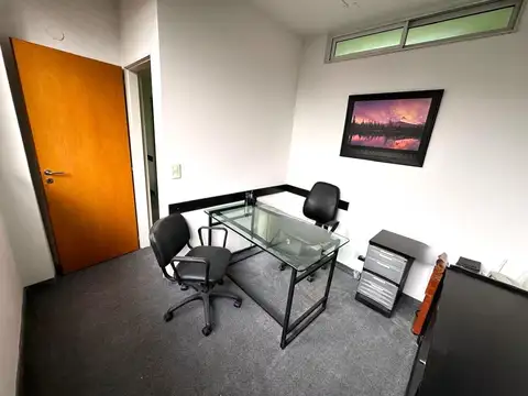 Oficina en Venta 55 años