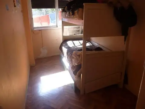 Departamento 4 ambientes con 2 baños