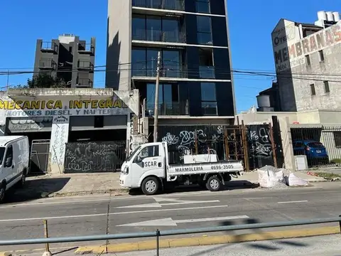 Av Pte Peron 2230
