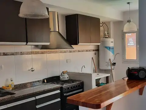 Depto Tipo Casa en Venta de 3 ambientes