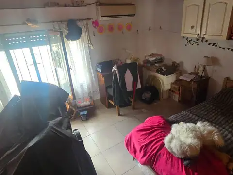 Depto Tipo Casa en Venta 40 años