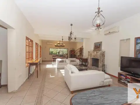Casa en Venta al Noroeste