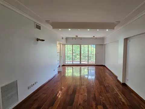 Departamento en Alquiler de 3 dormitorios