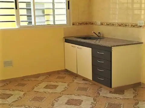 Departamento 3 ambientes con 1 baño