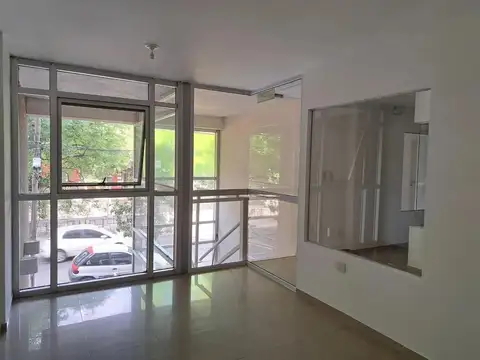Local Comercial en ALQUILER - en Barrio Güemes