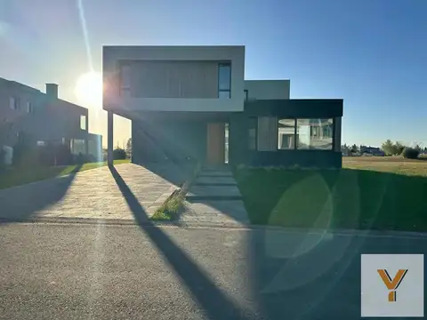 Casa en Venta de 6 dormitorios