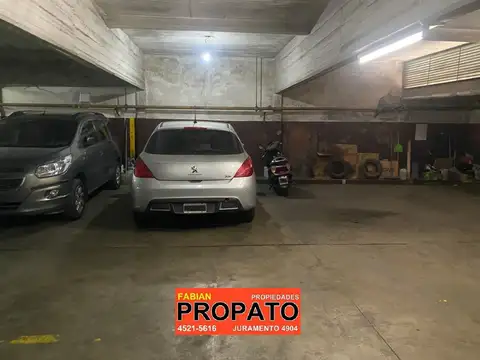 Cochera fija cubierta en planta baja con acceso horizontal por portón eléctrico excelente ubicación!