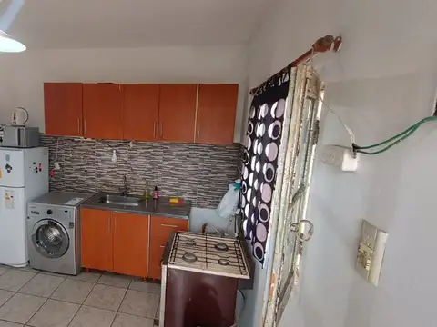 VENTA CASA 2 DORMITORIOS EN BARRIO CERRITO, CBA
