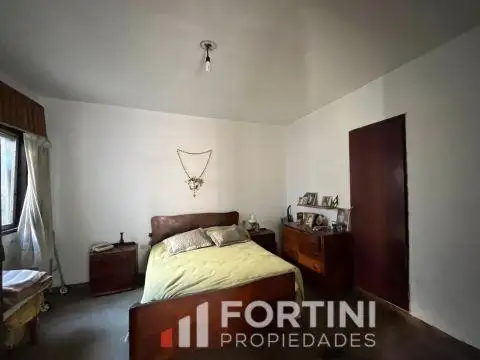 Profesor Agustin Rogelio Vidal al 3131