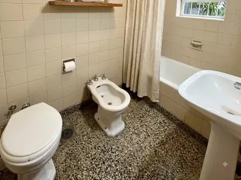 San Nicolás 2200, Piso P.B.