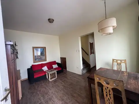 Depto Tipo Casa 4 ambientes con 1 baño