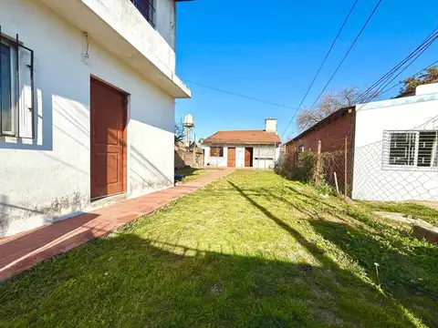 VENTA CASA 4 AMBIENTES MAS 2 DPTOS SAN MIGUEL