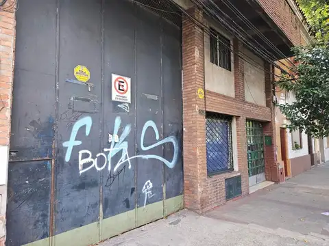 Venta Echesortu  Santa Fe 3900. Deposito /Galpon  Hormigon. Terminal de Omnibus Rosario