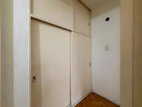 Departamento en Alquiler en Parque Chacabuco, $ 600.000