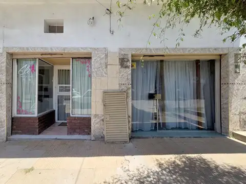 Local en Venta en Paso del Rey, USD 160.000