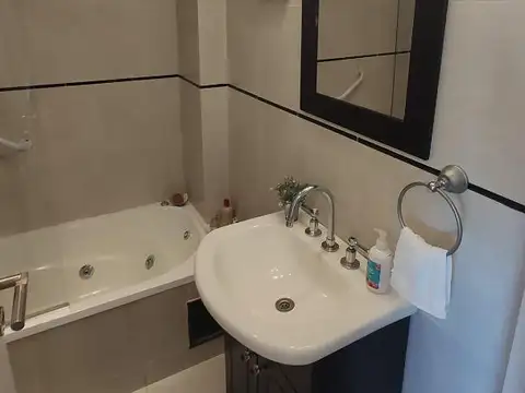 Departamento 4 ambientes con 2 baños