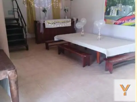Casa 4 ambientes con 1 baño