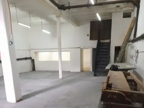 Galpon en Alquiler 19,40  mts Fondo