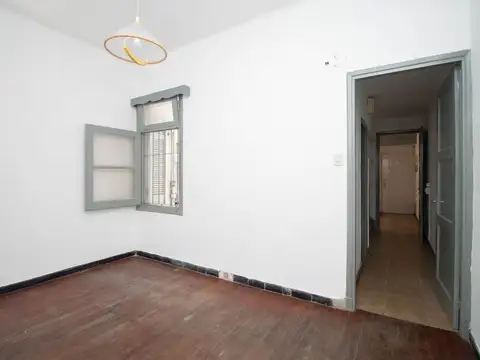 Departamento en Venta en La Comercial, USD 80.000
