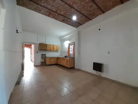 Felipe More  al 3400