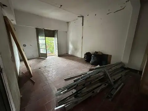 Depto Tipo Casa 3 ambientes con 4 baños