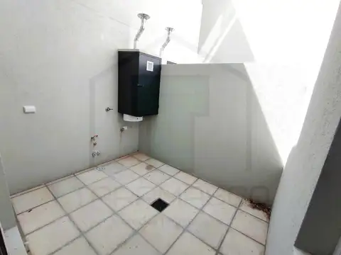 VENTA PH 3 AMB PB C/PATIO Y ENTRADA INDEPENDIENTE EN DEVOTO