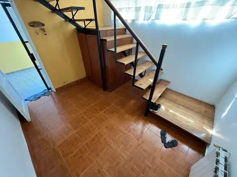 Depto Tipo Casa en Alquiler de 2 dormitorios