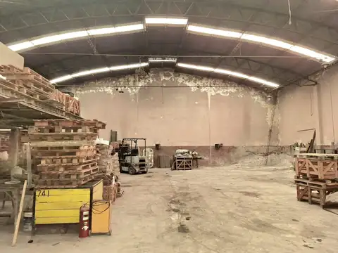 Galpon en Alquiler en Gregorio De Laferrere, $ 2.000.000
