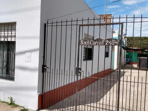 Depto Tipo Casa Monoambiente con 1 baño