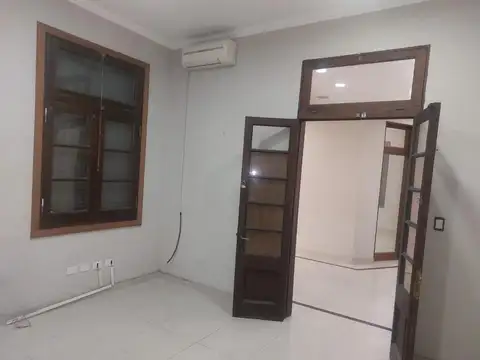 CASA SOLO USO PROFESIONAL