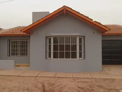 Venta CASA B° CERRADO SHARBEL, MAIPÚ- A estrenar-