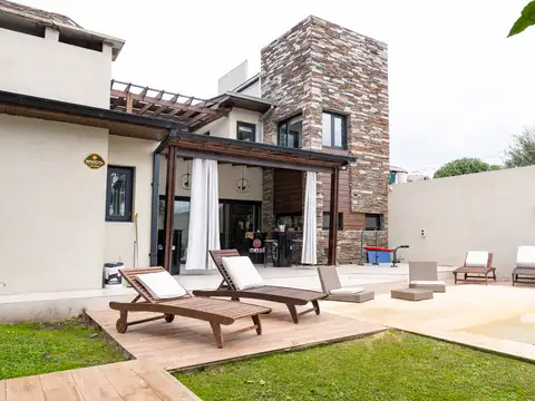 Casa en Venta de 4 dormitorios