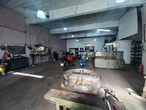 VENTA GALPON EN PABLO PODESTA