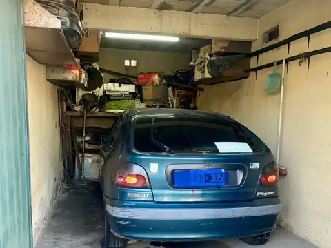 COCHERA y BAULERA EN VENTA