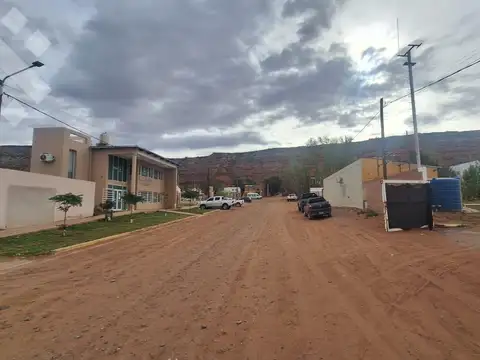 En Venta | Galpón + Departamento | Añelo