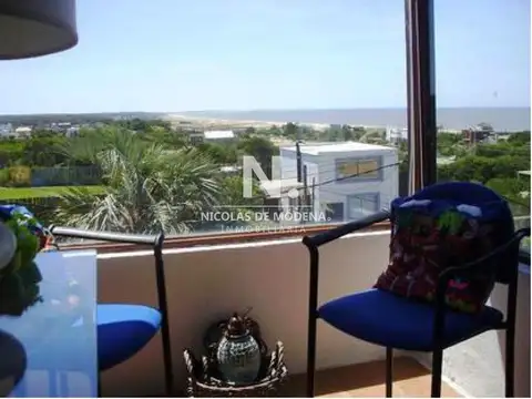 Casa en Alquiler Temporal en Punta Piedras, USD 8.800