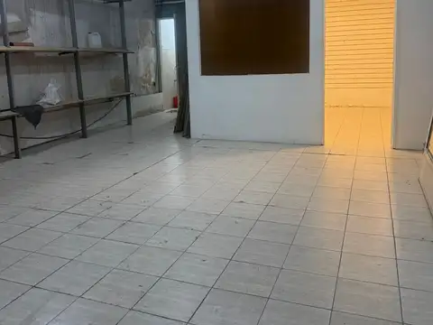 Local en Alquiler en Centro, $ 5.500.000