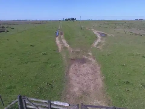 Campo en venta - 4.670.000Mts2 - Carlos Tejedor