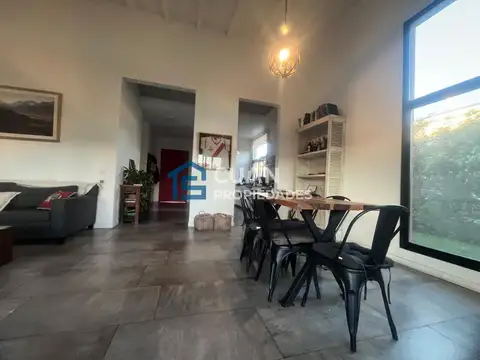 Casa en Alquiler en La Cañada - Los Arces, USD 1.100