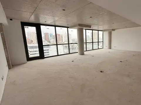 Oficina en Venta al Este