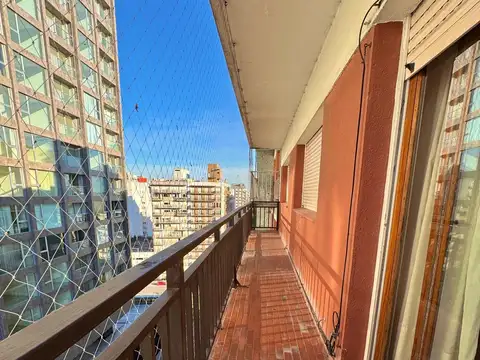 Departamento 4 ambientes con 3 baños