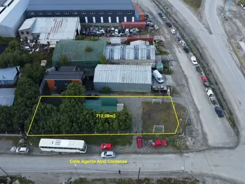 Lote en Venta Parque Industrial USH. 712,09m2