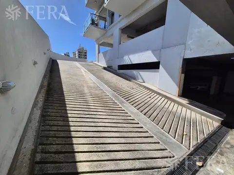 SALVADOR SOREDA  al 6100