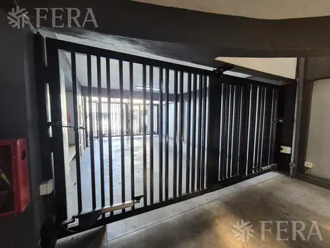 Venta de cochera descubierta en Wilde
