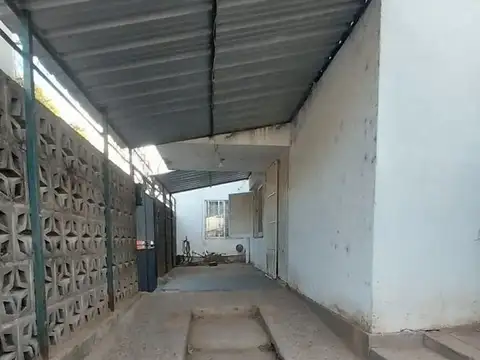 Casa en Venta en Alto Alberdi, USD 74.000