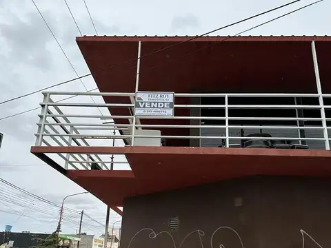 VENTA de Gran Local en esquina céntrica, Pico Truncado