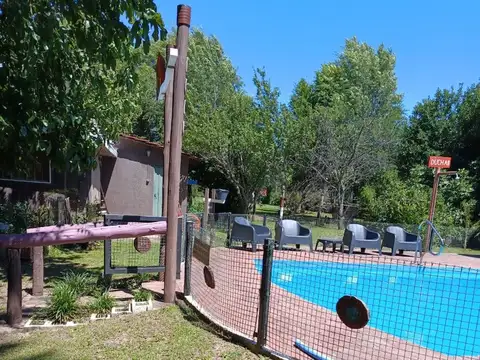 Casa en Venta con 4 cocheras