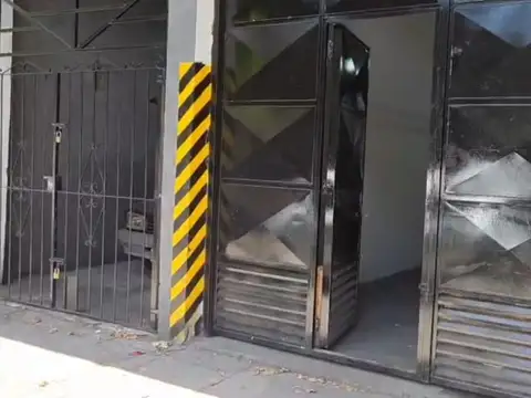 Galpon en Alquiler en Villa Maipu, $ 2.500.000