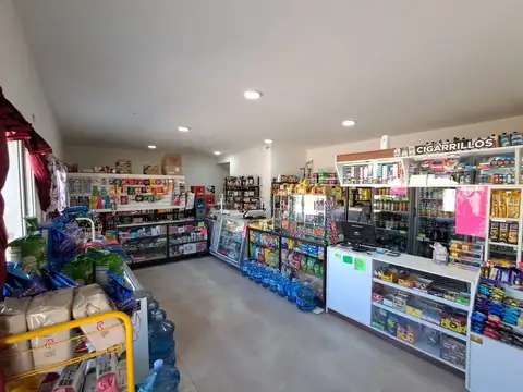 Local Comercial sobre calle principal bº Feijoo